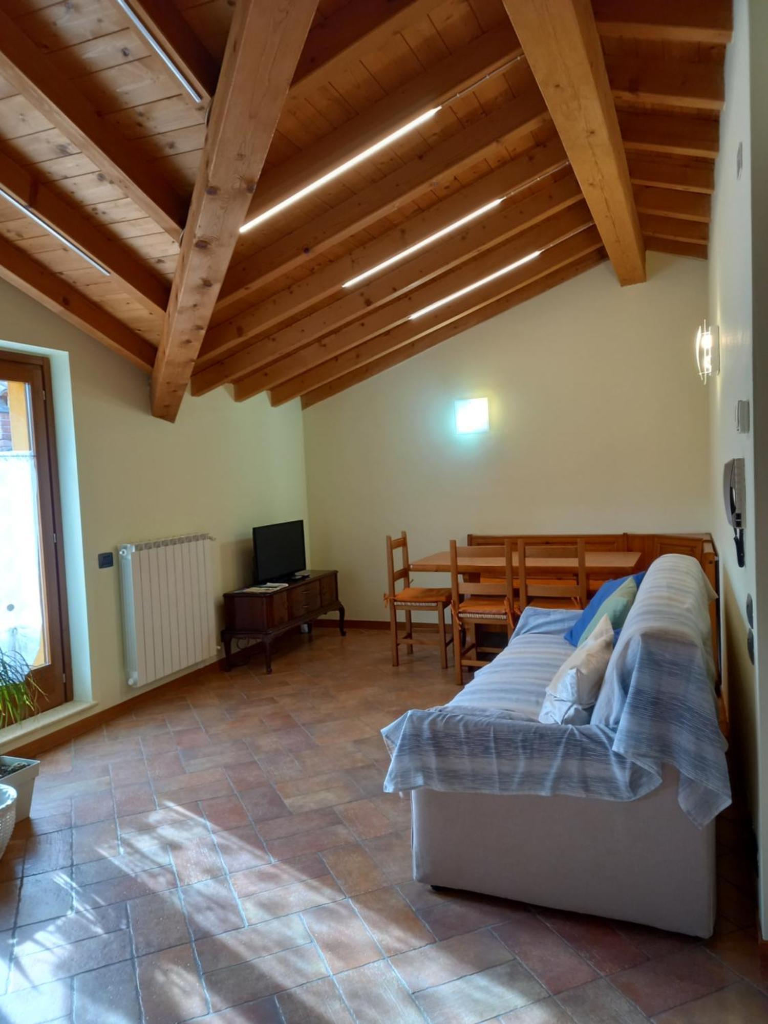 Casa Vacanze Tania Somendenna Exterior foto